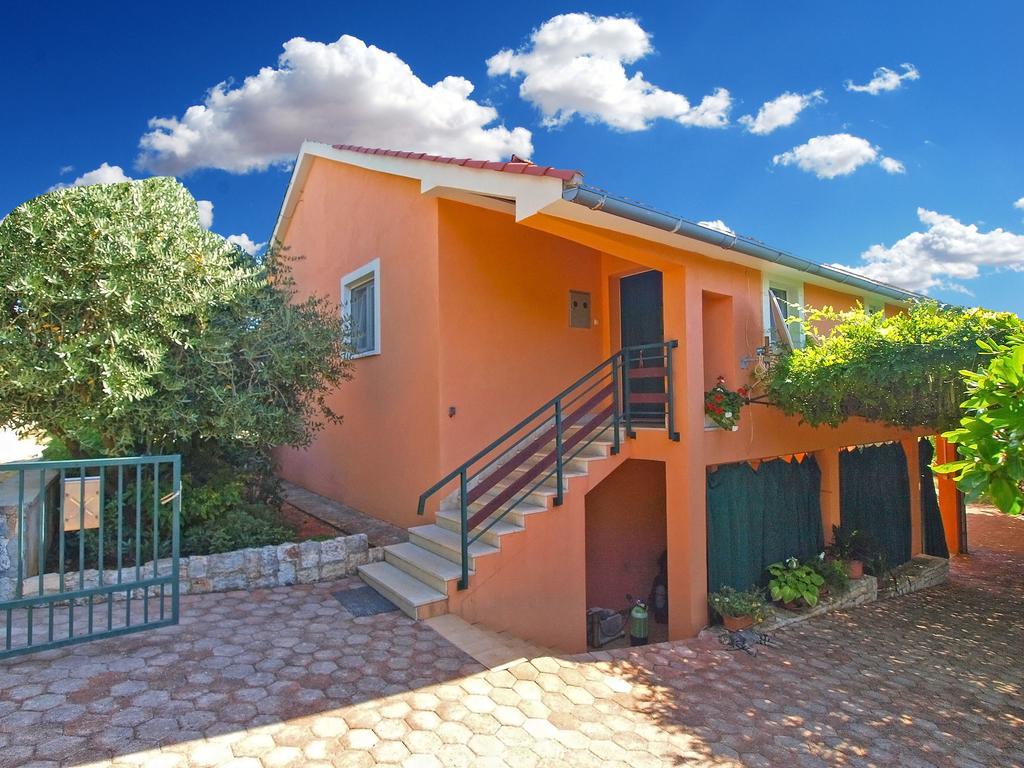 Apartment Luisa 1437 Peruški Exterior foto